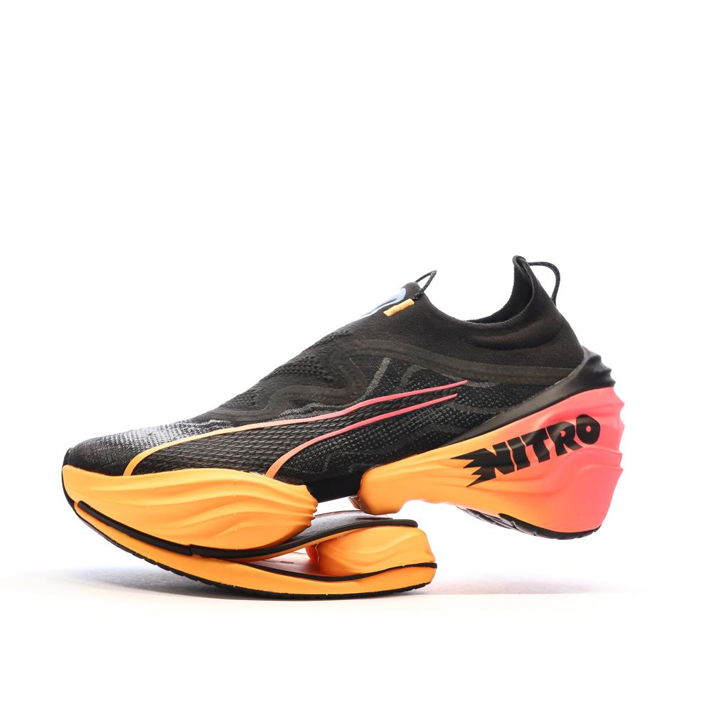 Chaussures de running Noires/Oranges/Roses Femme Puma Fast Nitro Elite pas cher