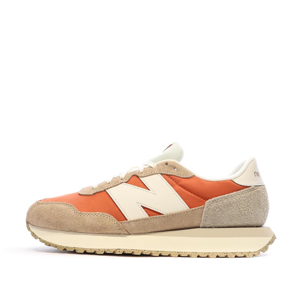 Baskets Écru/Orange Homme New Balance 237 pas cher