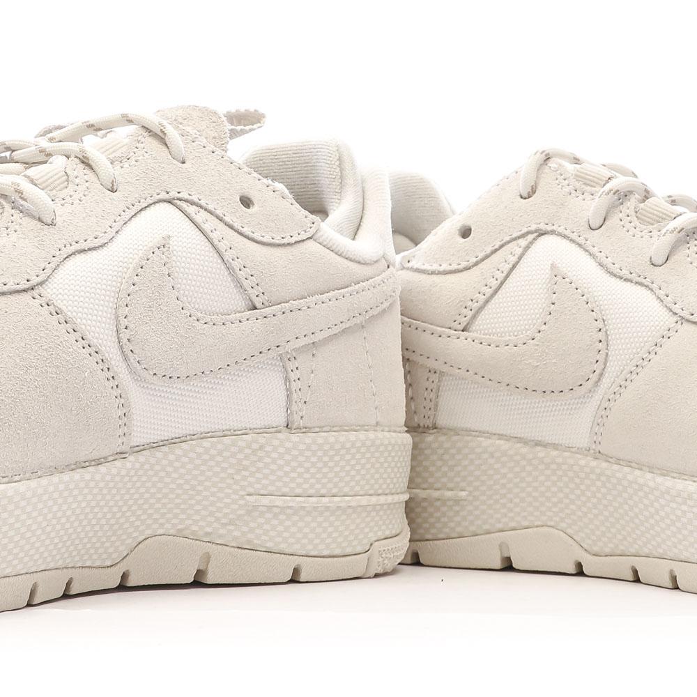 Baskets Beiges/Blanches Femme Nike Air Force 1 Wild vue 7