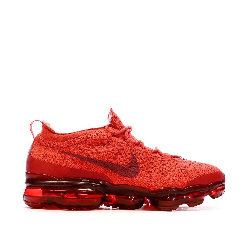 Baskets Rouge Homme Nike Air Vapormax 2023 vue 2