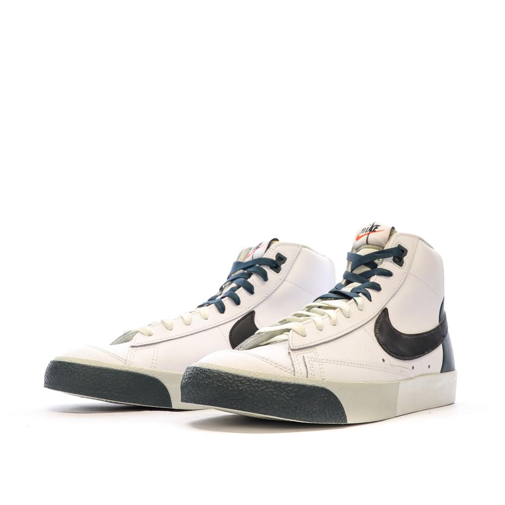 Baskets Blanches/Noires Homme Nike Blazer Mid 77 vue 6