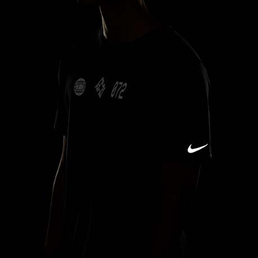 Maillot de sport Noir Homme Nike Run Top vue 3