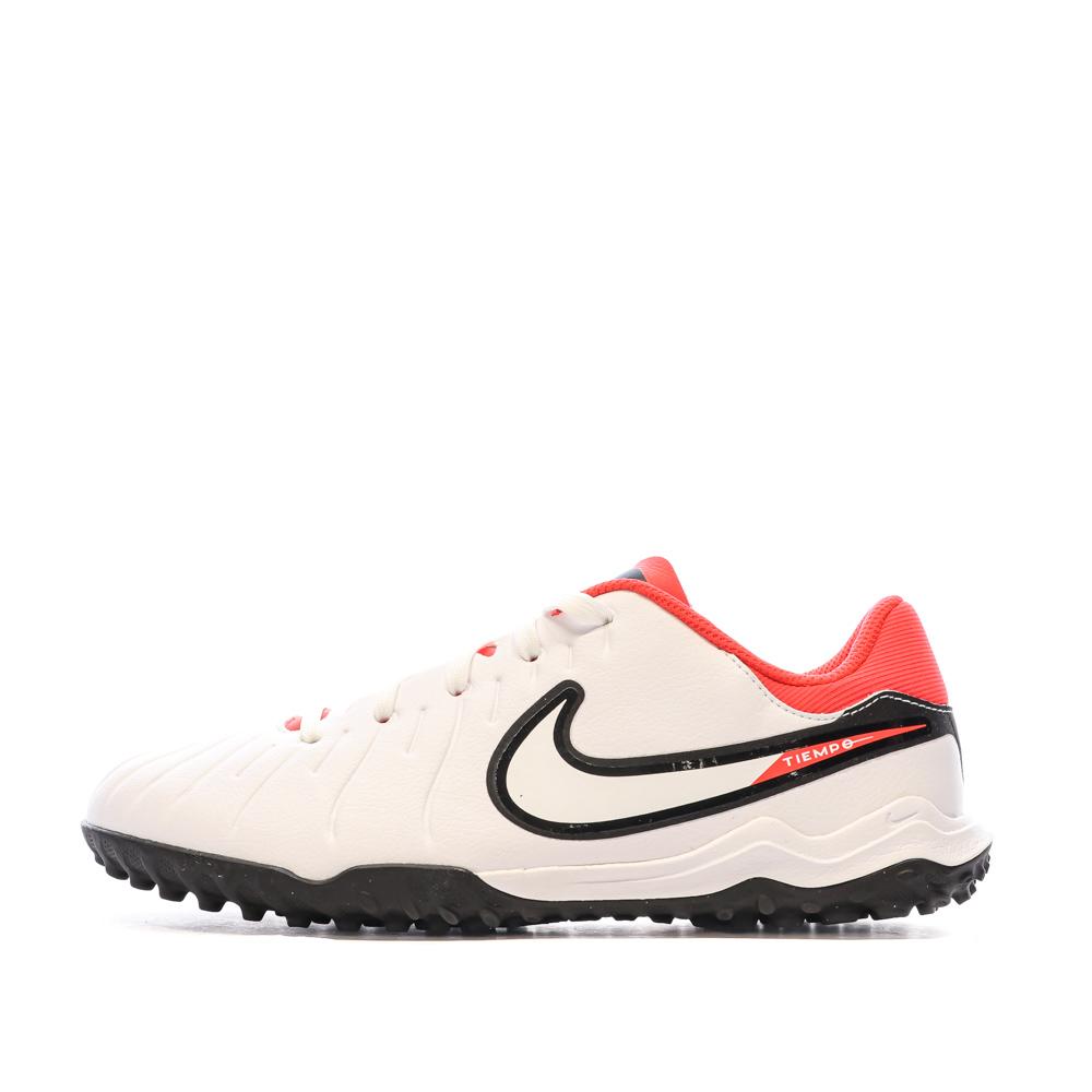 Chaussure de foot nike pas cher junior jordan best sale