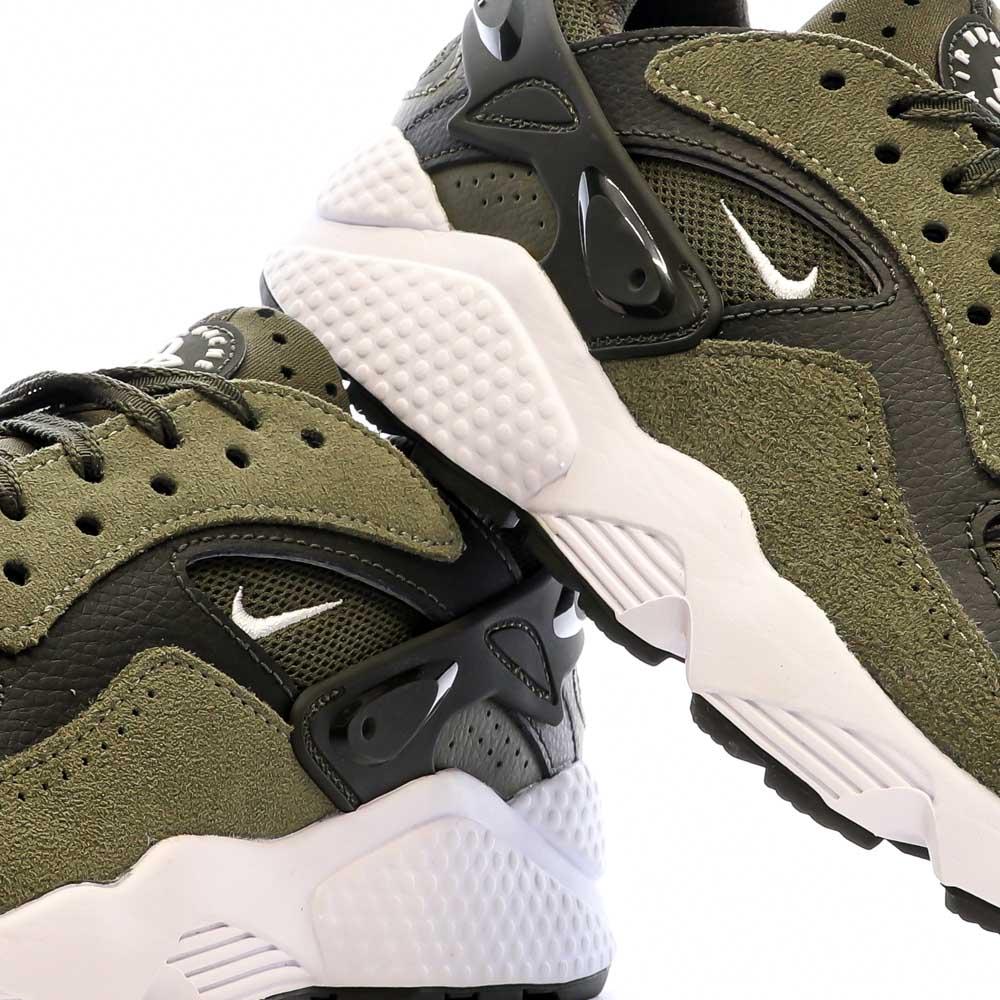 Baskets Kaki Homme Nike Air Huarache Runner vue 7