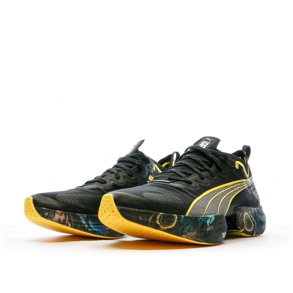 Chaussures de running Noire/Jaune Homme Puma Fast Nitro Elite vue 6