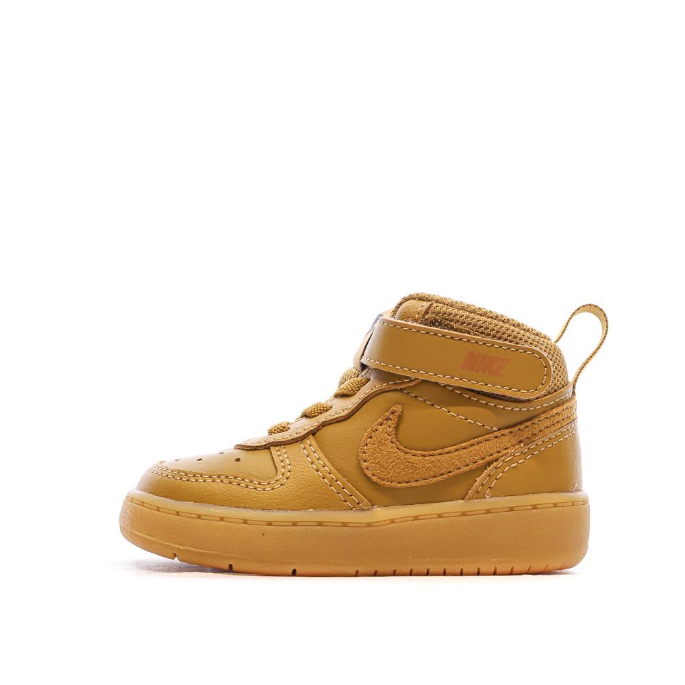 Baskets Camel Garçon Nike Court Borough pas cher