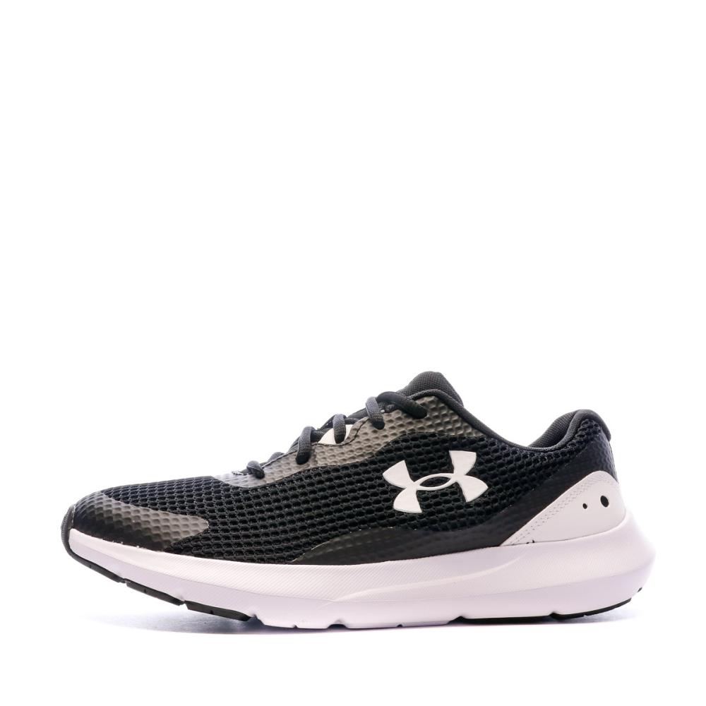 Chaussures de sport Noires Homme Under Armour Surge 3 pas cher