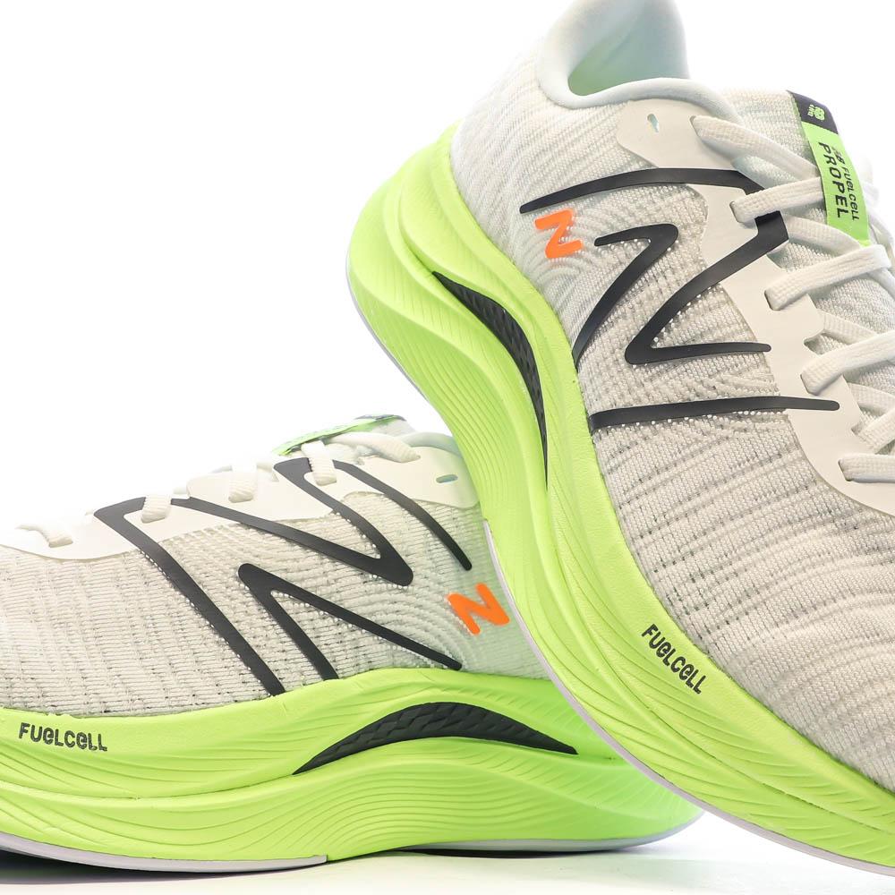 Chaussures de running Grises/Jaunes Homme New Balance Propel vue 7