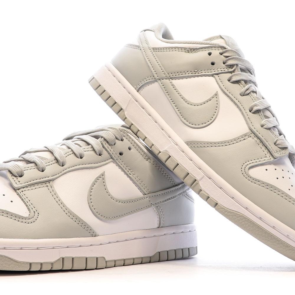 Baskets Blanches/Grises Homme Nike Dunk Low Retro vue 7