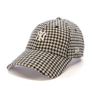 Casquette Noir/Blanc Femme New Era 9forty Neyyan pas cher