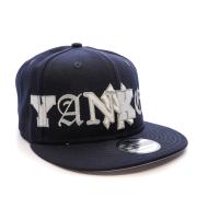 Casquette Noire Homme New Era Typography vue 2