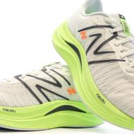 Chaussures de running Grises/Jaunes Homme New Balance Propel vue 7